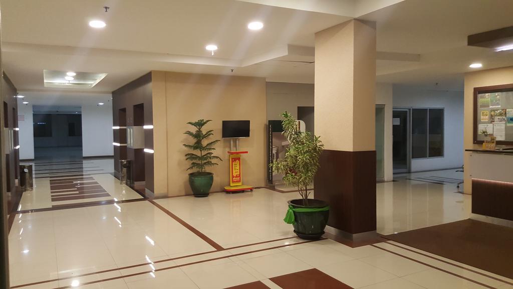 Reddoorz Apartment @ Emerald Towers Bandung Exterior foto